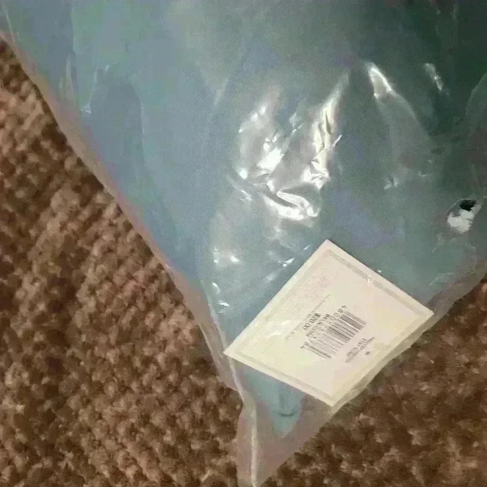 Brand new pillow  stay home